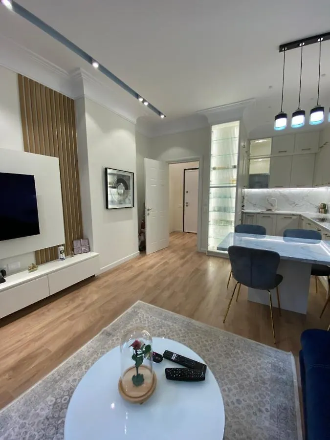 Enrik Apartment Tirana 0*,  Albania